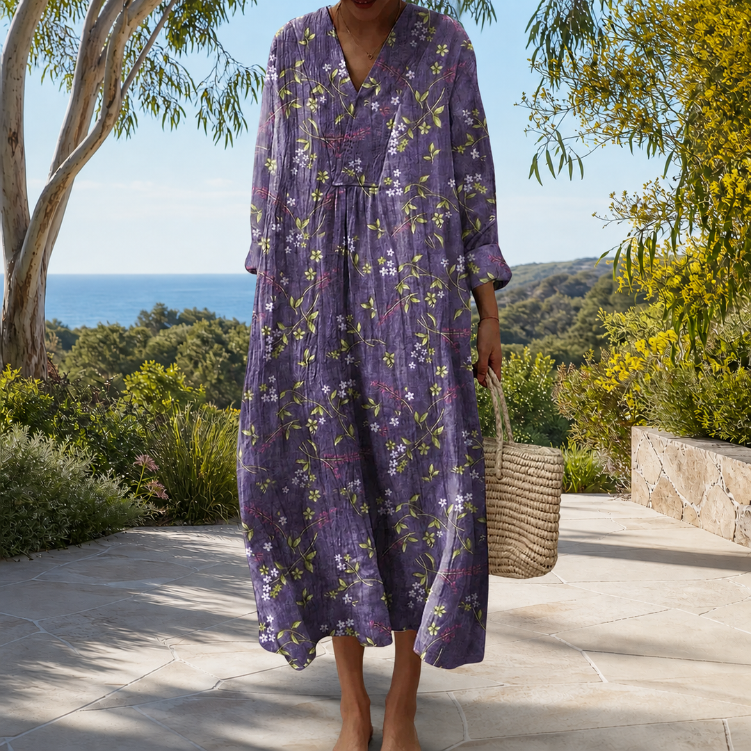 Figure-flattering spring dress with print