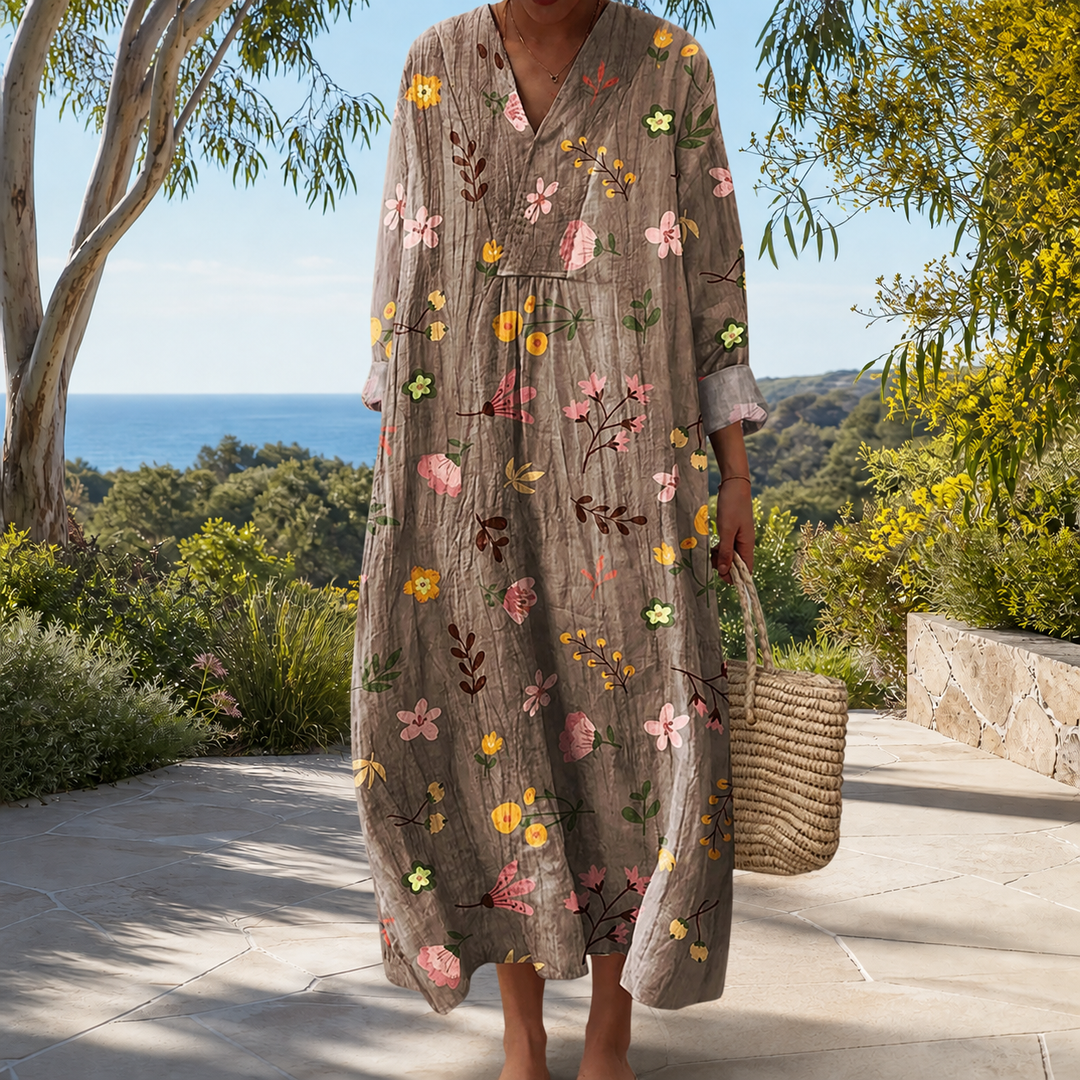 Figure-flattering spring dress with print