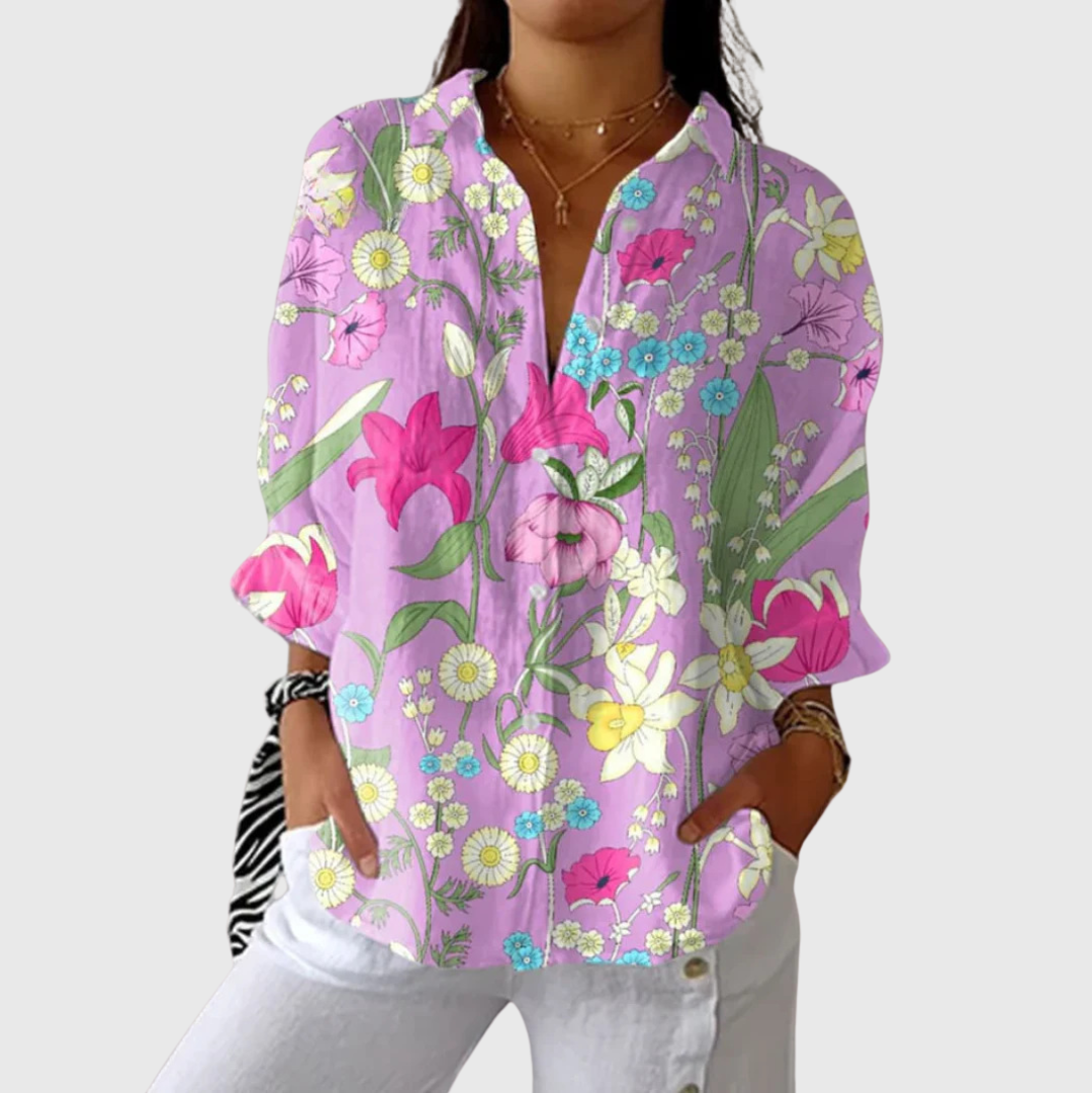 Ricarda | Light, colorful blouse with a print