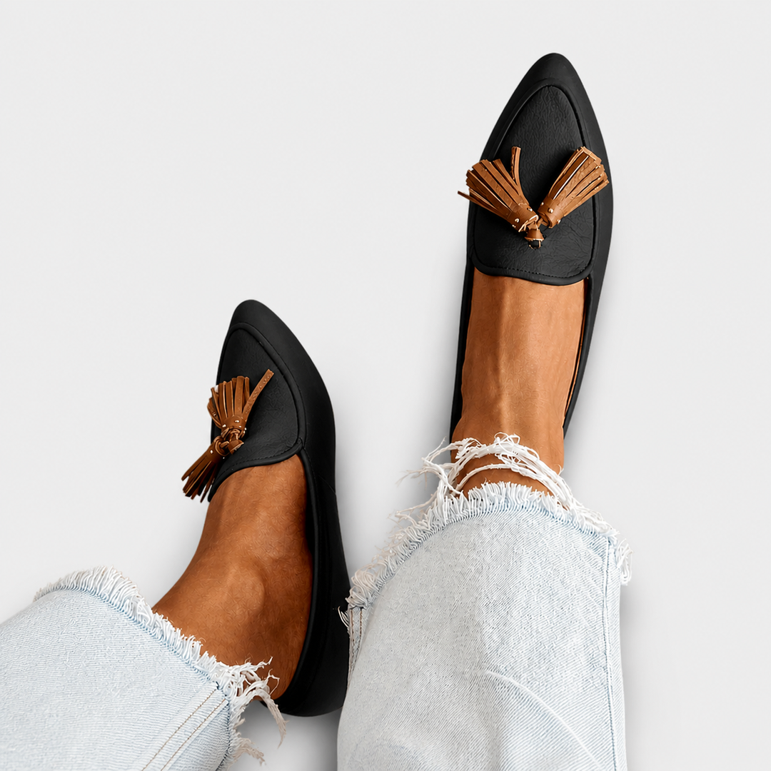 Elizabeth | Modern loafers with fringes