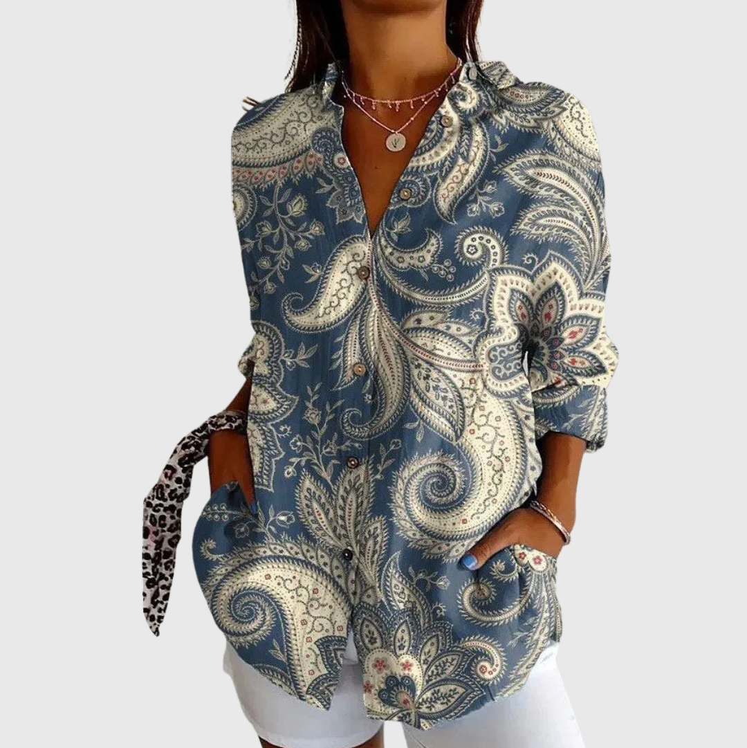 Madita | Light, colorful blouse with a print