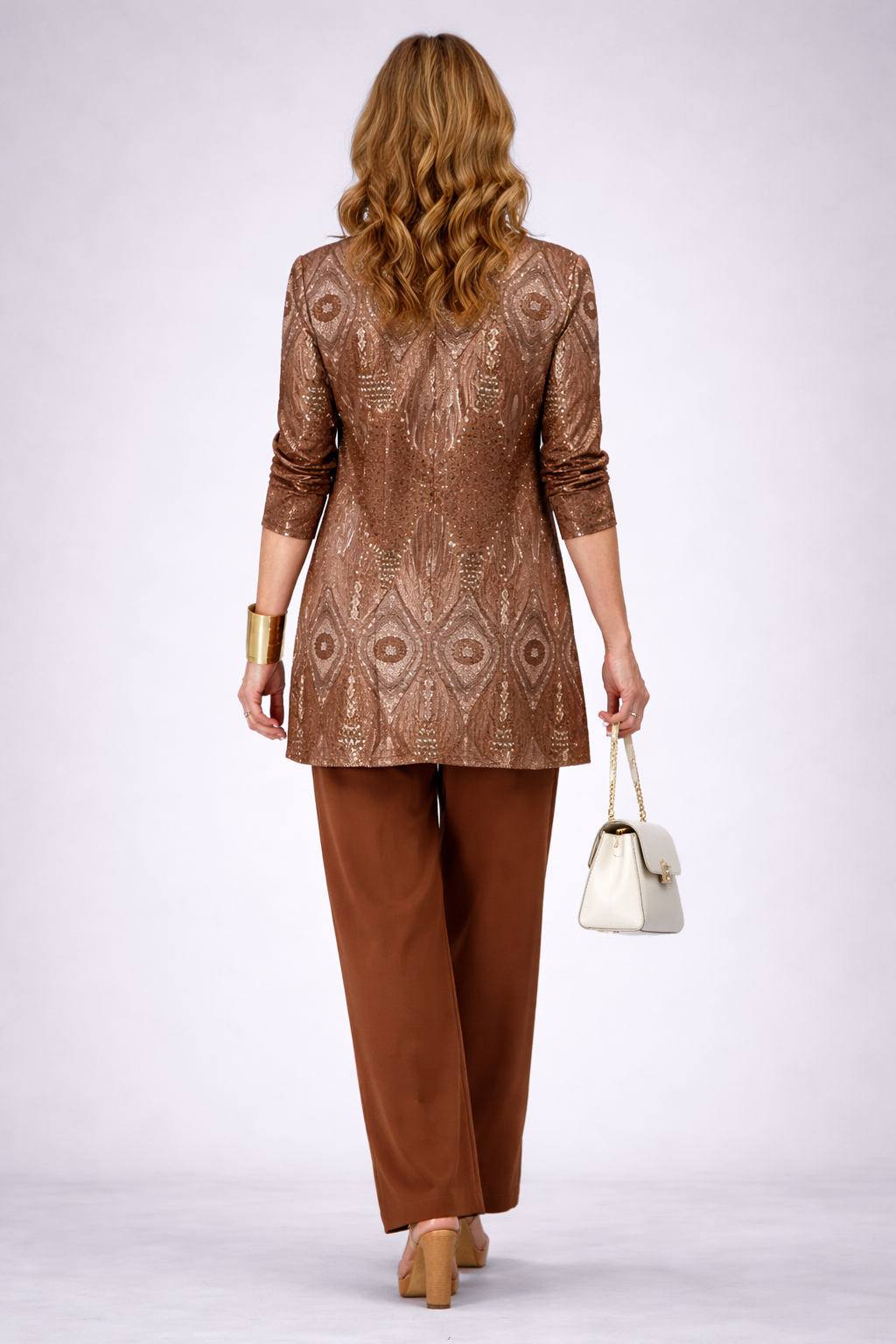 Chloe | Elegant Women&